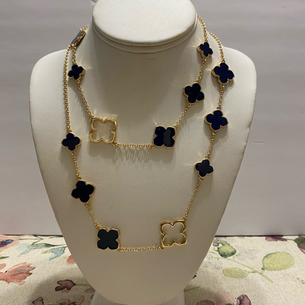 NECKLACE - Picture 2 of 15